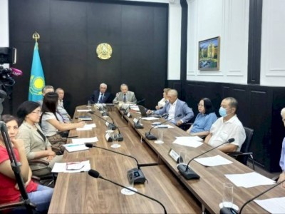 
                    Международный симпозиум, посвященный казахстанско-китайскому сотрудничеству, прошел в Алматы
                