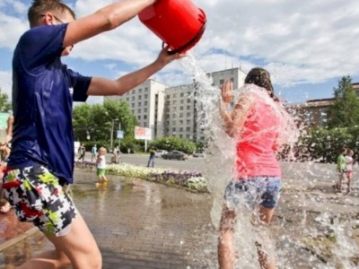 
                    На Казахстан надвигается 45-градусная жара
                