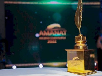 
                    Названы победители медиапремии Amanat-2022
                