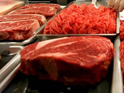 
                    Медики рассказали, как летом правильно  выбирать и хранить мясо
                