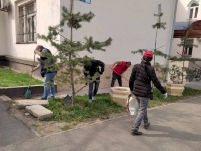 
                    Коллектив медиахолдинга «Alatay Aqparat» принял участие в общегородском субботнике
                