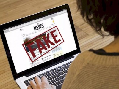 
                    Деформацией лица после антиковидной прививки пугают антиваксеры
                