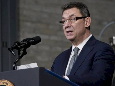 
                    Когда мир сможет вернуться к нормальной жизни после пандемии
                