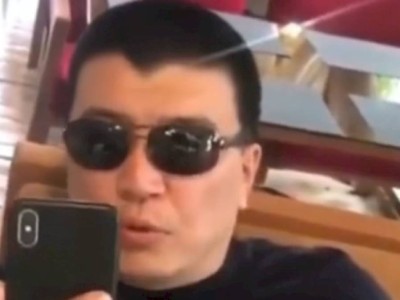 
                    Нахамивший официантке алматинец извинился на камеру
                