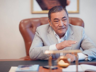 
                    Ахметжан Шардинов: Мы передаем эстафету последующим поколениям
                