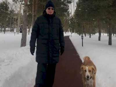 
                    В Сети появились фотографии с утренней прогулки Президента РК
                