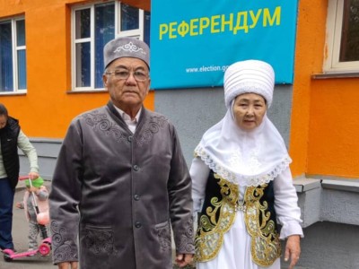 
                    Как в Алматы проходит референдум – фоторепортаж
                