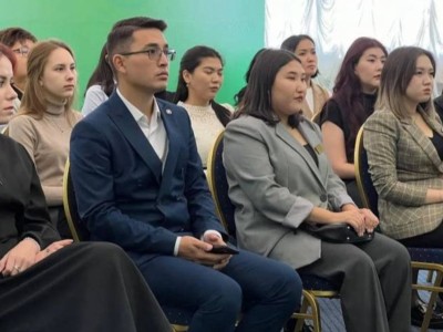 
                    Педагогическая общественность Павлодара обсудила перспективы атомной энергетики в Казахстане
                