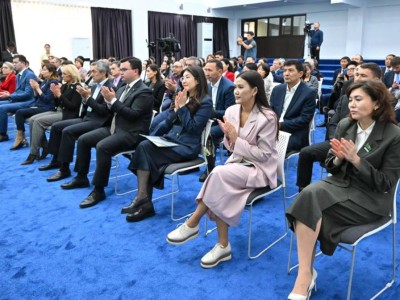 
                    Для решения кадрового вопроса в сфере атомной энергетики эксперты внесли ряд предложений
                