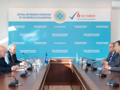 
                    Глава Миссии наблюдателей от СНГ поблагодарил Казахстан за созданные для работы условия
                