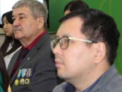 
                    Члены Народного штаба призвали казахстанцев принять участие в референдуме 6 октября
                