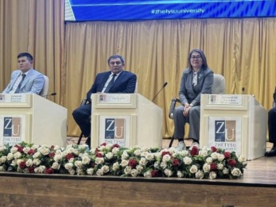 
                    Развитие ядерной энергетики позволит снизить зависимость от импорта энергоресурсов - Нургуль Тау
                