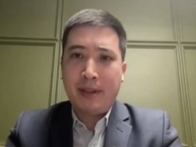
                     Азамат Аяйбергенов: ВИЭ - недолгосрочное решение
                
