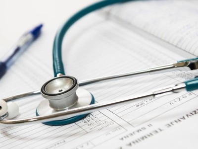 
                    Пациентам, состоящим на учете, попасть к узким специалистам станет проще 
                