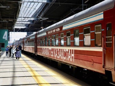 
                    Медицинский поезд «Саламатты Қазақстан» отправился из Астаны в отдаленные аулы
                
