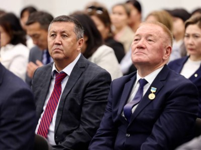 
                    Ученые Атырау активно поддерживают строительство АЭС
                