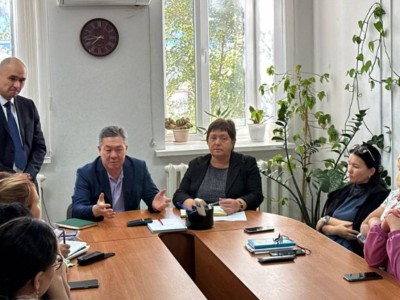 
                    Четыре ключевых довода в пользу АЭС представили работникам ведущих предприятий Уральска
                