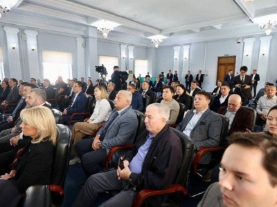 
                    Предприниматели Алматы выступили в поддержку строительства АЭС
                