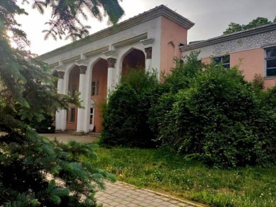 
                    Бывшая ж/д больница в Алматы: в акимате приняли решение
                