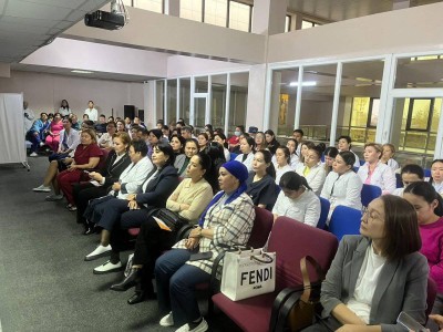 
                    В Алматы с участием известных российских врачей прошел мастер-класс для акушеров-гинекологов
                