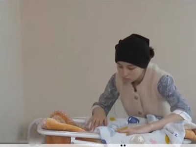 
                    Девочка-гигант появилась на свет в Казахстане
                