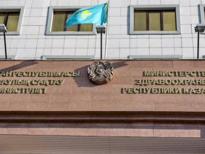 
                    Минздрав заявил о проведении дополнительной массовой иммунизации против кори, краснухи и паротита
                