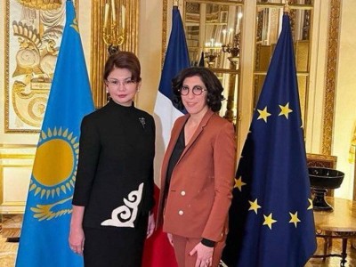 
                    Казахстан и Франция обсудили культурное сотрудничество
                