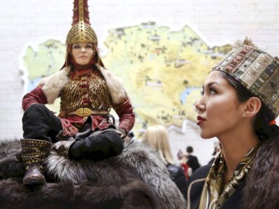 
                    Выставка авторских кукол проходит в Алматы
                