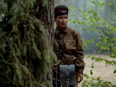 
                    Фильм о фронтовом пути Ади Шарипова представлен в Алматы
                