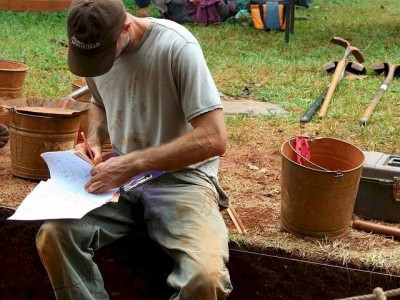 
                    Наследие каменного века: в Алматы обсудили, как сберечь исторические памятники
                