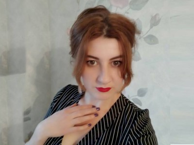 
                    Ювелир Валентина Гуйсенова: Порой не человек выбирает камень, а камень человека
                