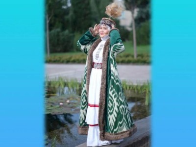 
                    Как известная актриса театра и кино превратила свое увлечение шитьем в бизнес
                