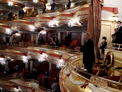 
                    Елбасы посетил концерт известной оперной дивы Марии Мудряк
                