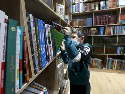 
                    Страницы наших дней
                