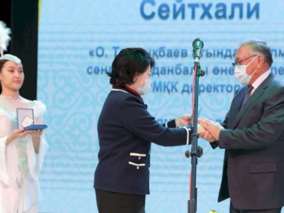 
                    Государственные награды вручили деятелям культуры и искусства в Алматы
                