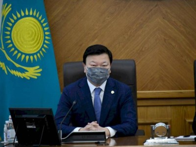 
                    Алексей Цой опроверг информацию об отказе в сокращении интервала между вакцинами
                