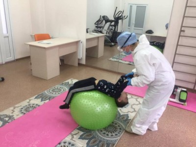 
                    Как в Алматы оказывают медицинскую помощь «особенным» детям
                