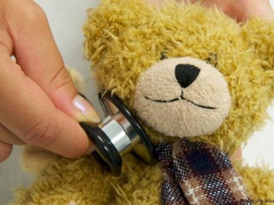 
                    Ученые заявляют, что COVID-19 сам по себе не причиняет значительного вреда детям
                