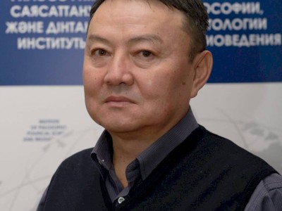 
                    Жанат Естаев: Политические инициативы Президента – основа сохраняемой государственности
                
