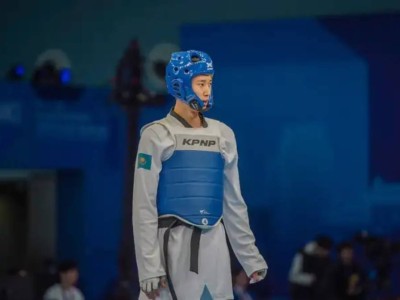 
                    Самый молодой казахстанский олимпиец выиграл свой первый поединок
                