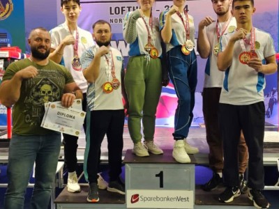 
                    Акмолинцы выиграли Кубок мира по армрестлингу в Норвегии
                