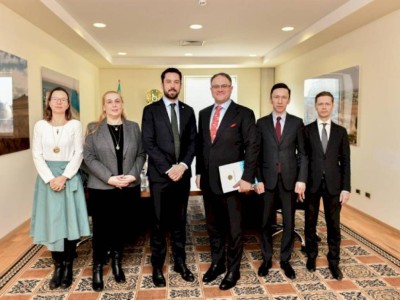 
                    Миссия ОБСЕ приступает к наблюдению за внеочередными выборами в Казахстане
                