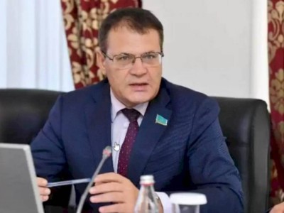 
                    Андрей Лукин снова станет сенатором Парламента Казахстана
                