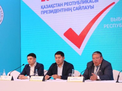 
                    Кыргызские наблюдатели высоко оценили выборы Президента в Алматы
                