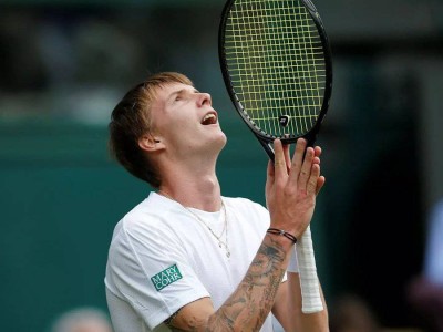 
                    Александр Бублик уступил во втором круге турнира ATP в США
                