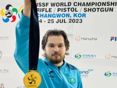 
                    Казахстанец стал чемпионом мира по пулевой стрельбе
                
