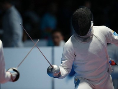 
                    Команда Казахстана по фехтованию завоевала серебро чемпионата Азии
                