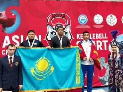 
                    Три золотые медали на чемпионате Азии по гиревому спорту завоевали казахстанские военнослужащие
                