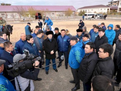 
                    Сторонники Токаева встретились с избирателями Мангистауской области
                