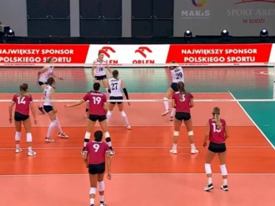 
                    ЧМ по волейболу: казахстанки уступили канадкам 3:0
                